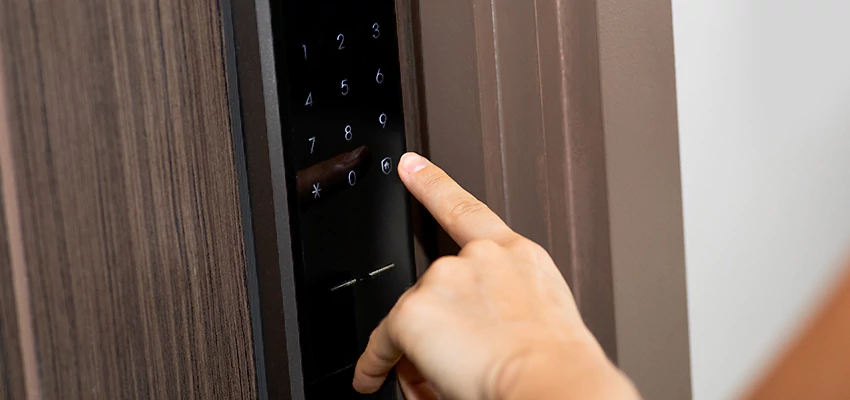 Smart Electric Locks Replacement Services in Miami Beach, FL