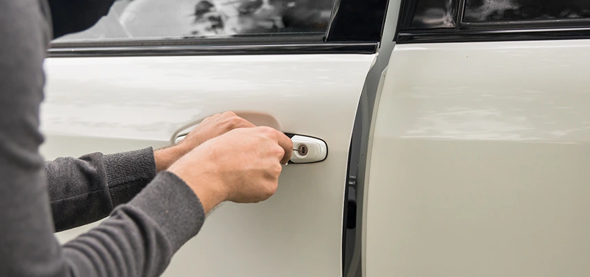 Unlock Car Door Service in Miami Beach, FL